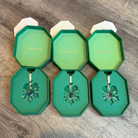 Set of 3, SWAROVSKI 2022 Annual Edition Christmas Ornament Crystal Snowflake. - Picture 1 of 5